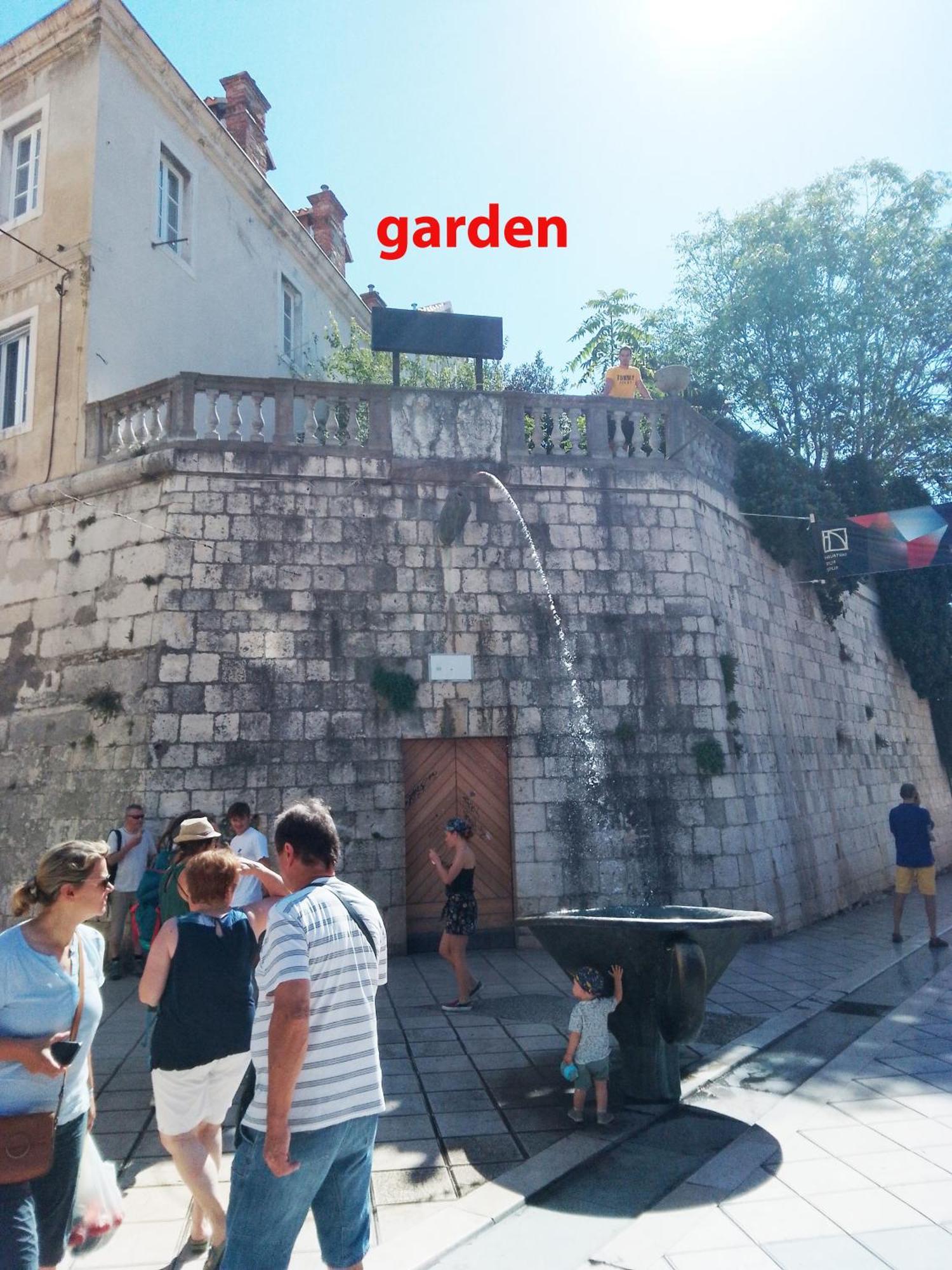 Garden Apartment Σπλιτ Εξωτερικό φωτογραφία