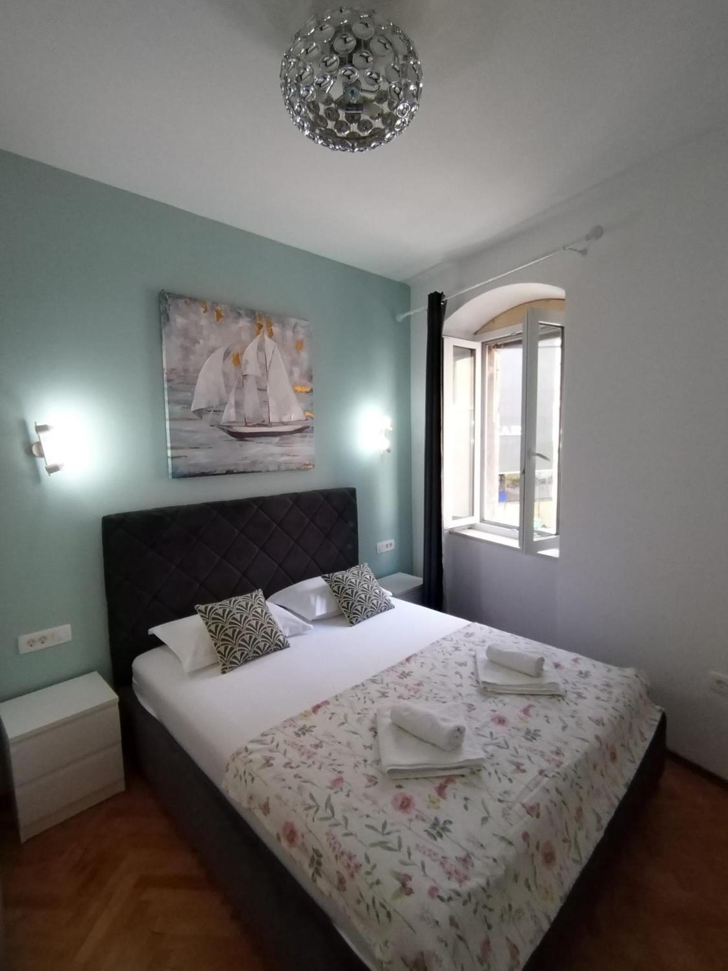 Garden Apartment Σπλιτ Εξωτερικό φωτογραφία
